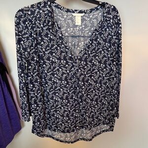 H&M Dark Blue and White Patterned Blouse